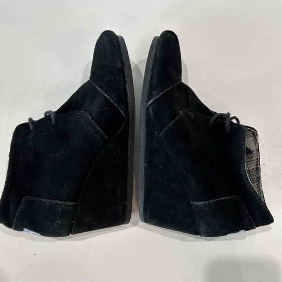 TOMS Boots Womens 8 Desert Bootie Black Suede Wedge Heel Lace Up Comfort Ankle - Picture 7 of 12